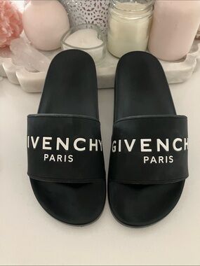 Givenchy , women’s 9, Black Logo pool Slide rubber Sandals